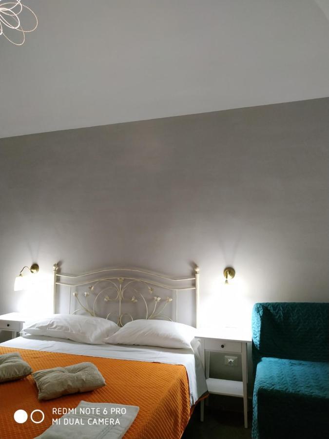 Le Suite Del Teatro Cucinino Privato Tarent Zewnętrze zdjęcie